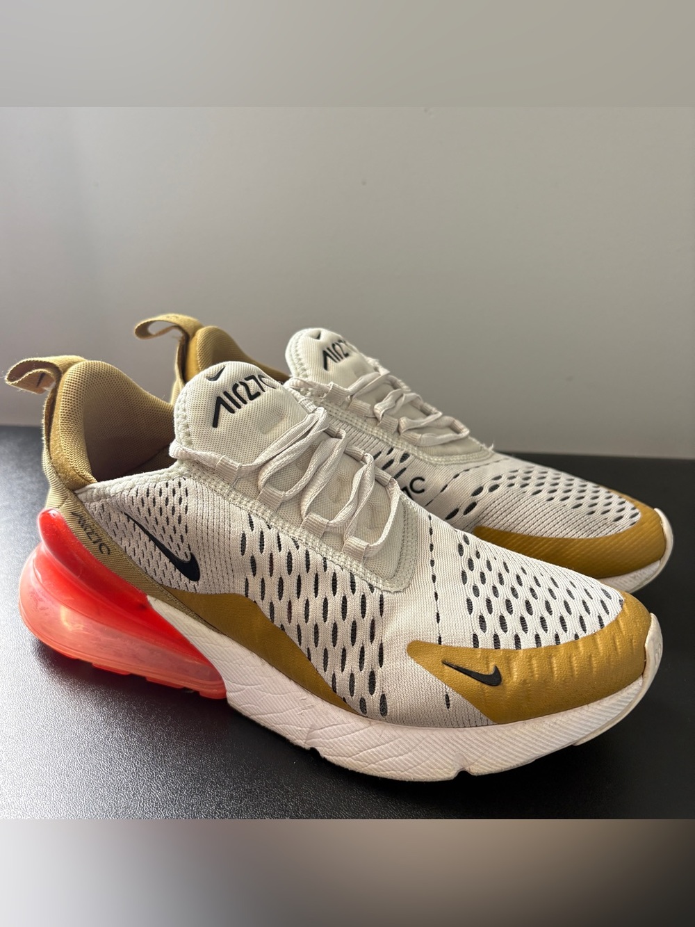 Nike Air Max 270 Flight Women's 7.5 White Gold Black Bone Crimson AH6789-700